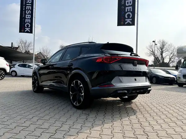 CUPRA FORMENTOR (2/27)