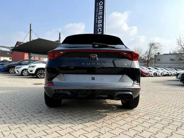 CUPRA FORMENTOR (3/27)