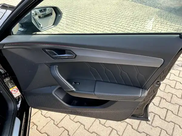 CUPRA FORMENTOR (21/27)
