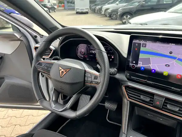 CUPRA FORMENTOR (26/28)