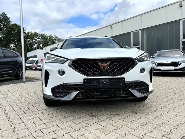 CUPRA FORMENTOR (6/28)