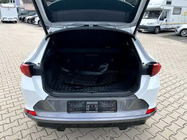 CUPRA FORMENTOR (7/28)