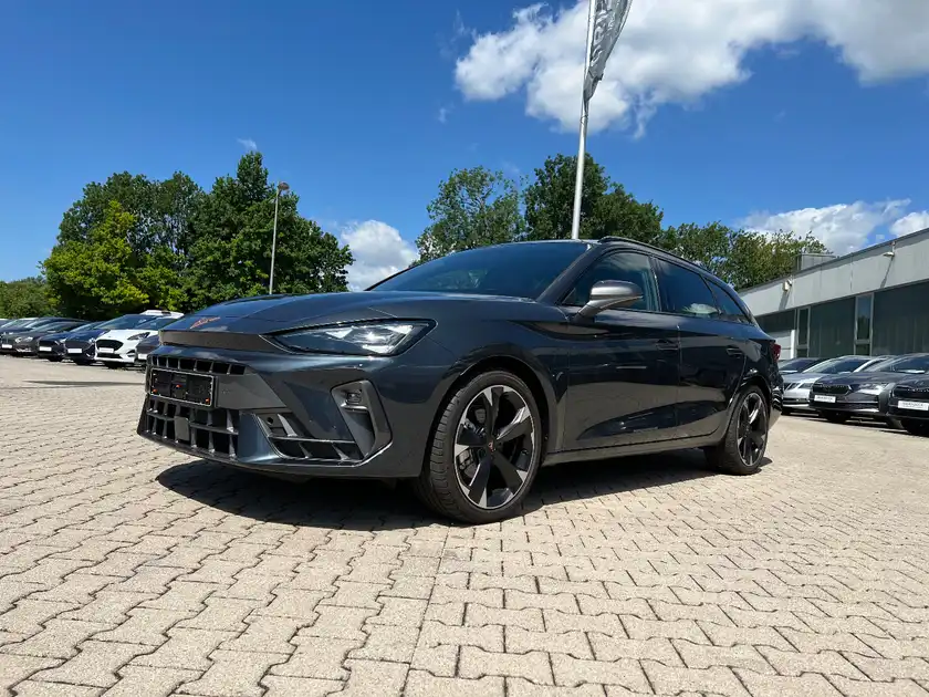 CUPRA LEON (1/28)