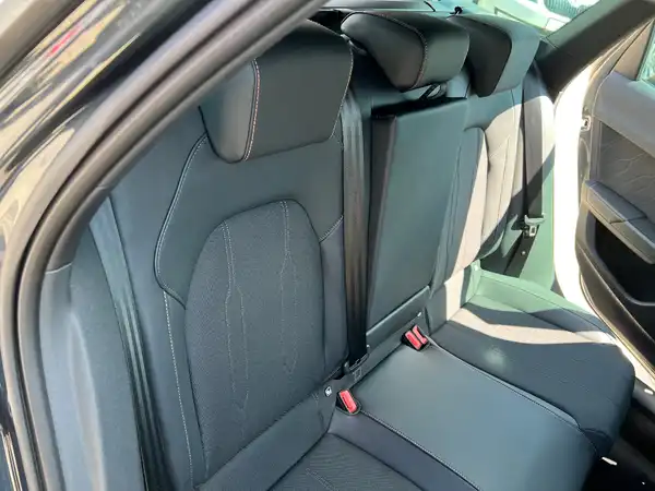 CUPRA LEON (16/28)