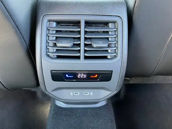 CUPRA LEON (17/28)