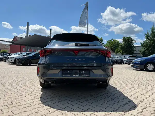 CUPRA LEON (3/28)