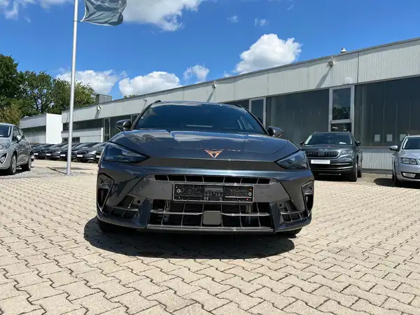 CUPRA LEON (6/28)