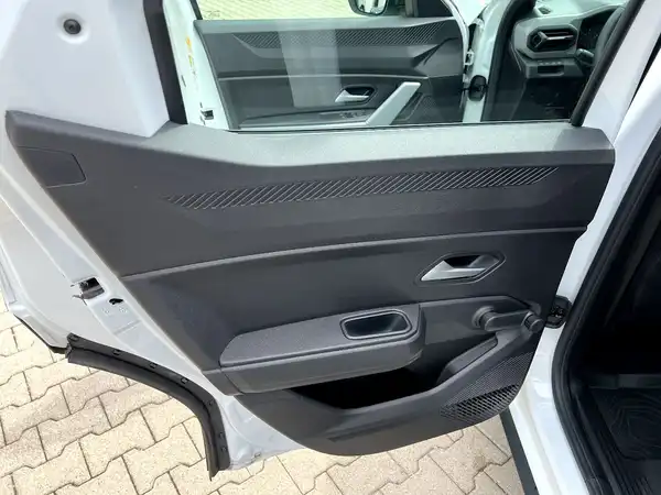 DACIA DUSTER (12/26)