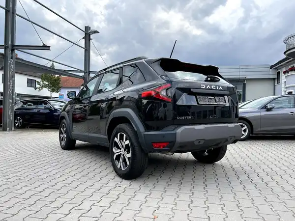 DACIA DUSTER (2/26)