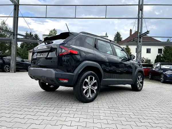 DACIA DUSTER (4/26)