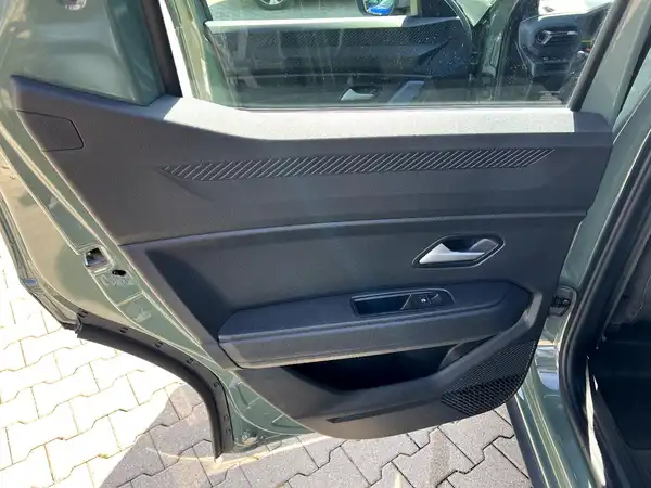 DACIA DUSTER (11/27)