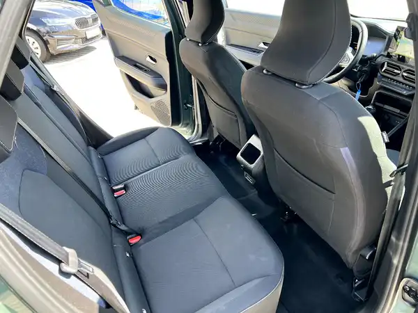 DACIA DUSTER (15/27)