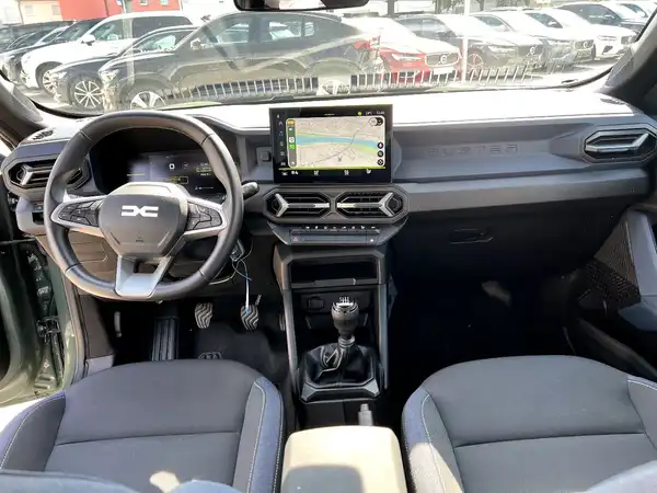 DACIA DUSTER (18/27)