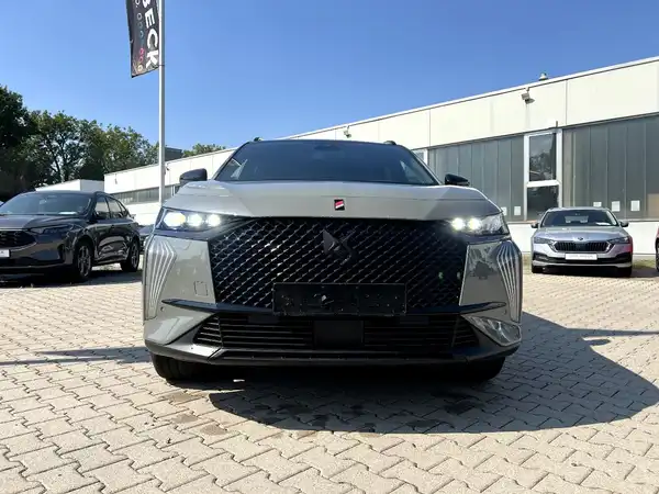 DS AUTOMOBILES DS7 (5/26)