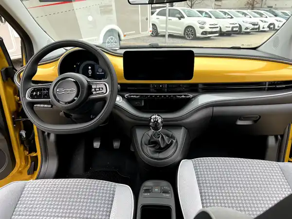 FIAT 500 (12/22)