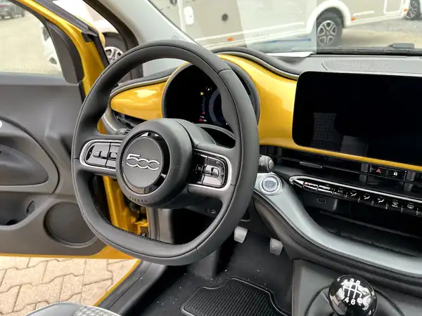 FIAT 500 (21/22)