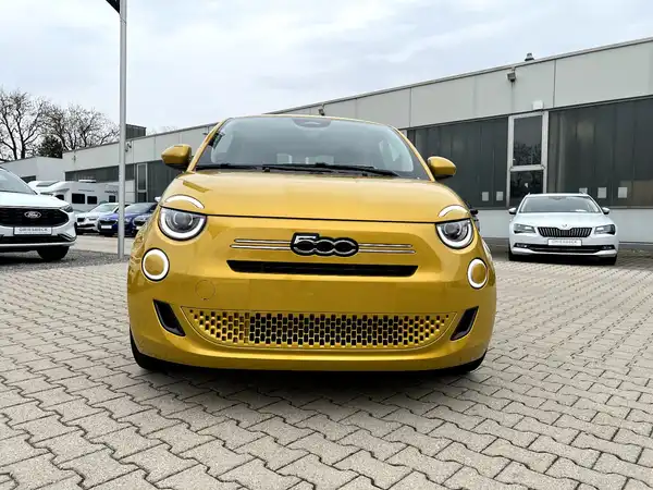 FIAT 500 (6/22)