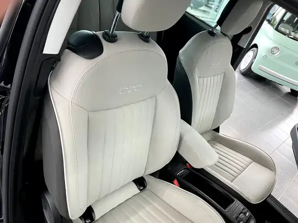 FIAT 500 (17/22)