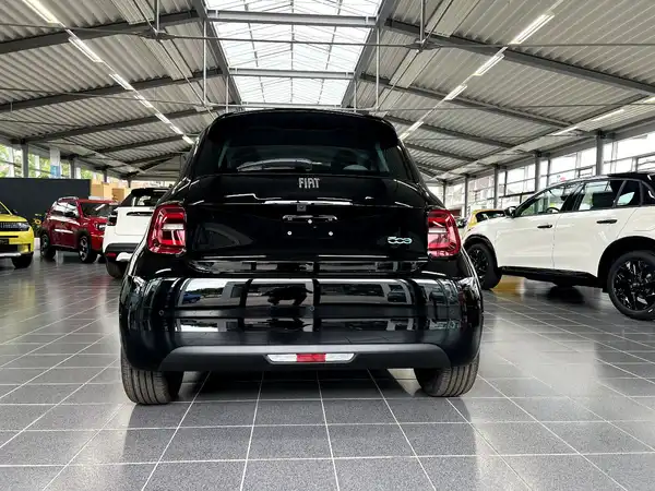 FIAT 500 (3/22)