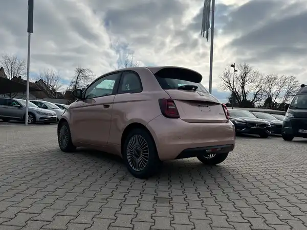 FIAT 500 (2/20)