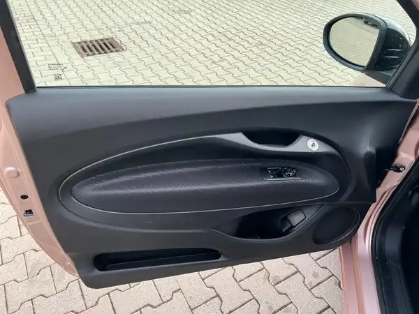 FIAT 500 (9/20)