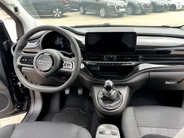 FIAT 500 (11/22)