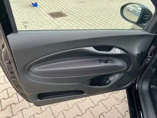 FIAT 500 (9/20)