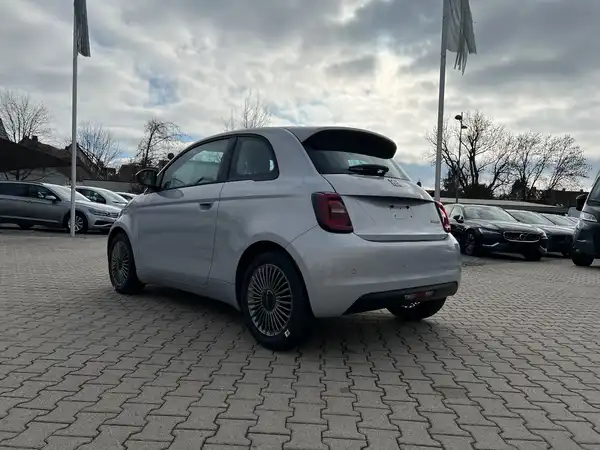 FIAT 500 (2/20)