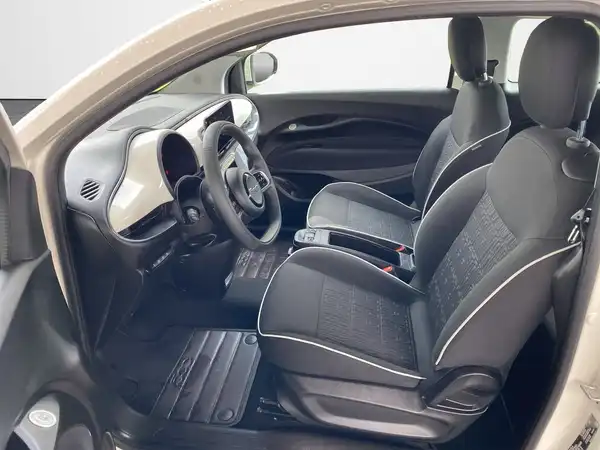 FIAT 500 (8/18)