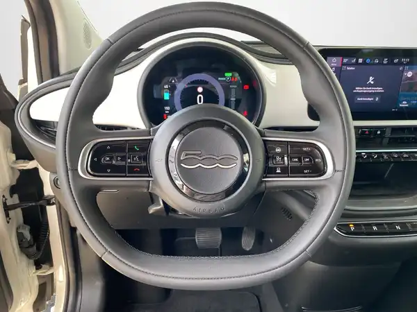FIAT 500 (10/22)