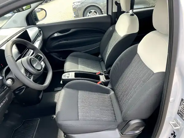 FIAT 500 (8/22)