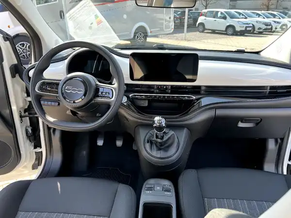 FIAT 500 (12/21)