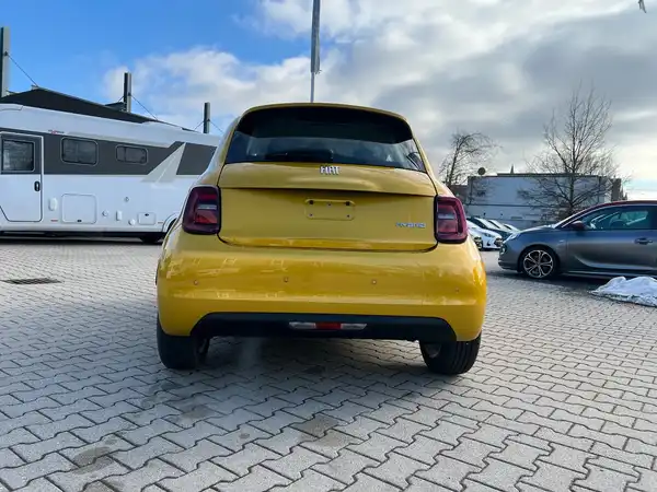 FIAT 500 (3/20)