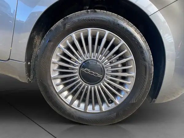 FIAT 500 (12/17)