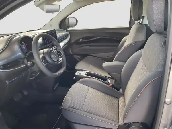 FIAT 500 (8/17)