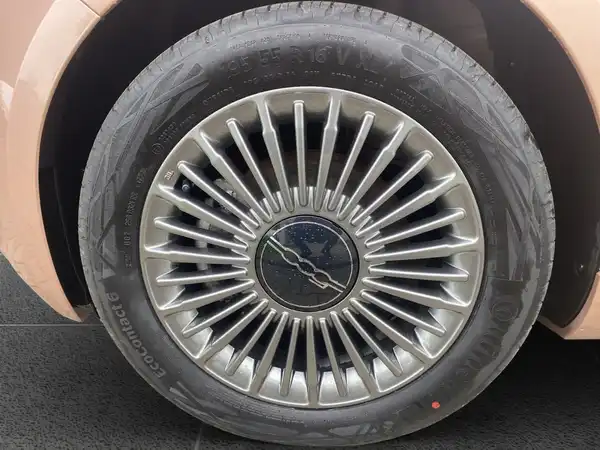 FIAT 500 (15/19)