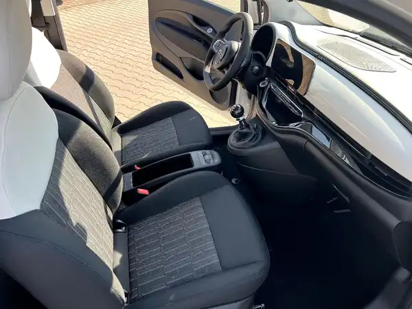 FIAT 500 (15/21)