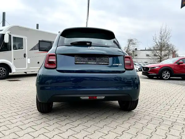 FIAT 500 (3/22)