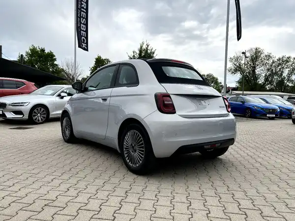FIAT 500C (2/21)