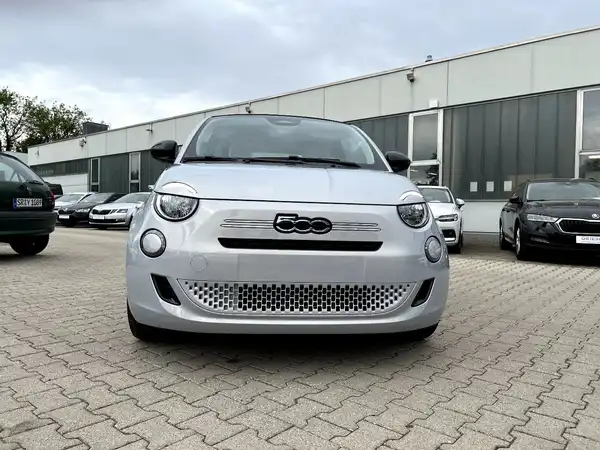 FIAT 500C (6/21)