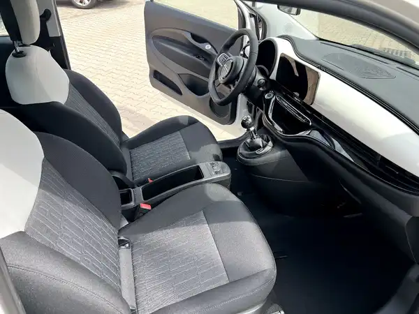 FIAT 500C (14/22)