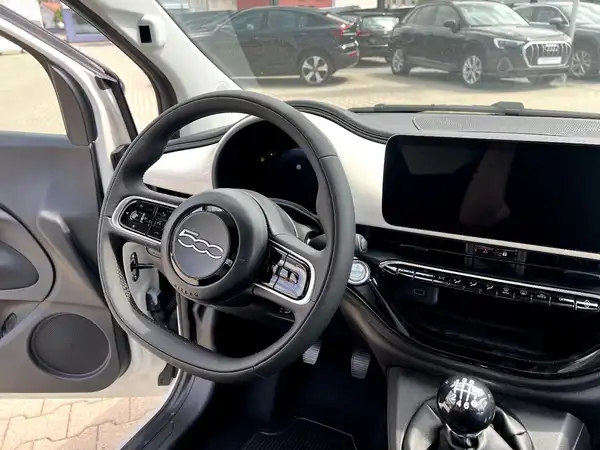 FIAT 500C (21/22)