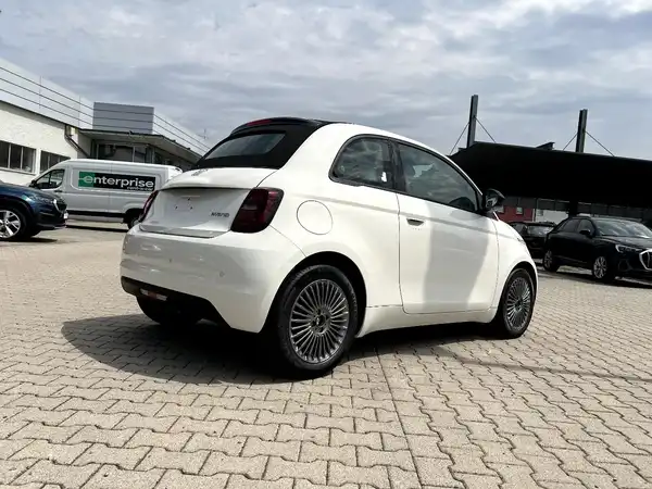 FIAT 500C (4/22)