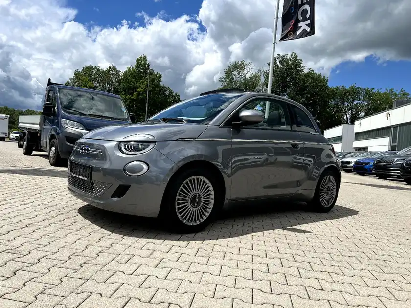 FIAT 500C (1/22)