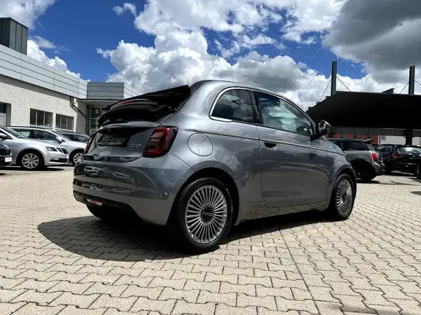 FIAT 500C (4/22)