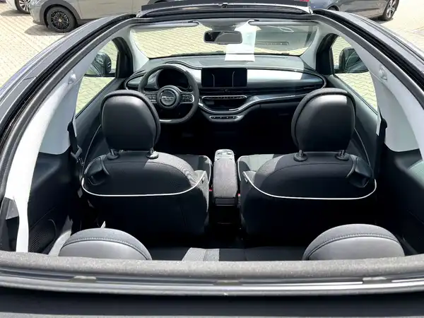 FIAT 500C (7/22)