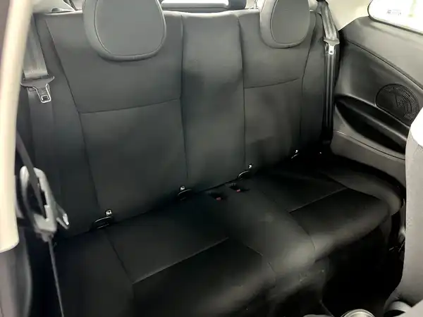 FIAT 500C (9/18)