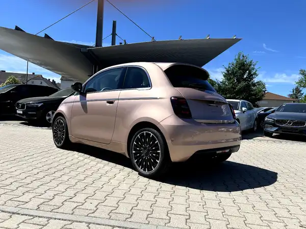 FIAT 500E (2/21)