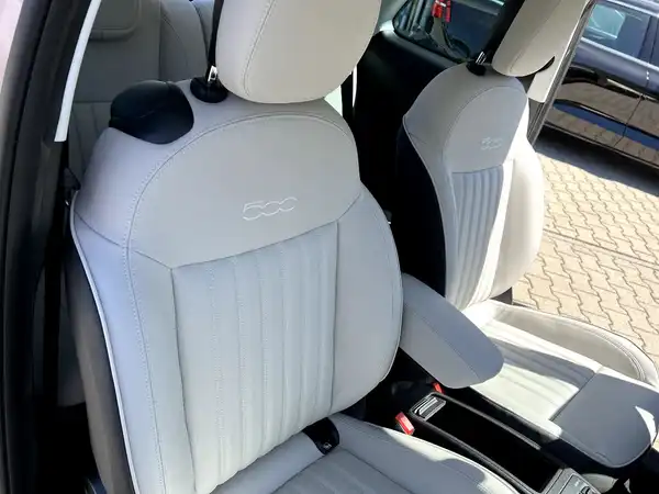 FIAT 500E (16/21)