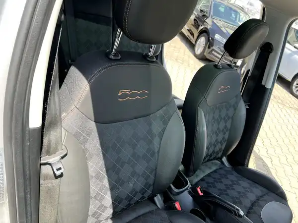FIAT 500L (23/27)